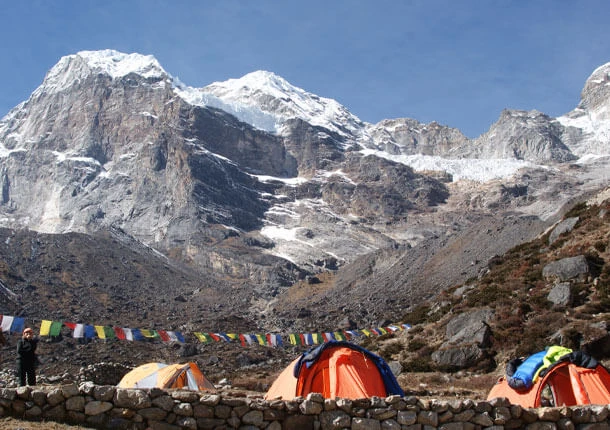 three-peaks-climbing-in-nepal