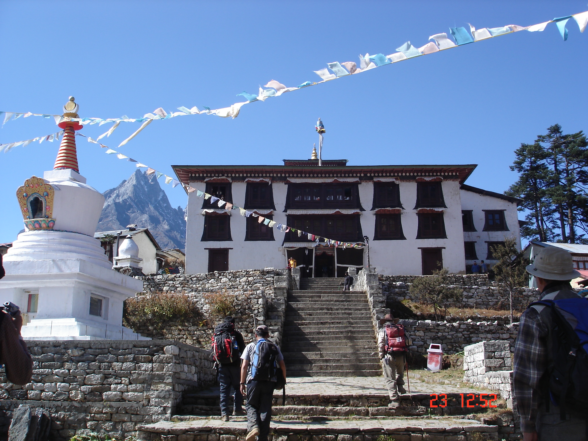 Tengboche-Monastry-in-look